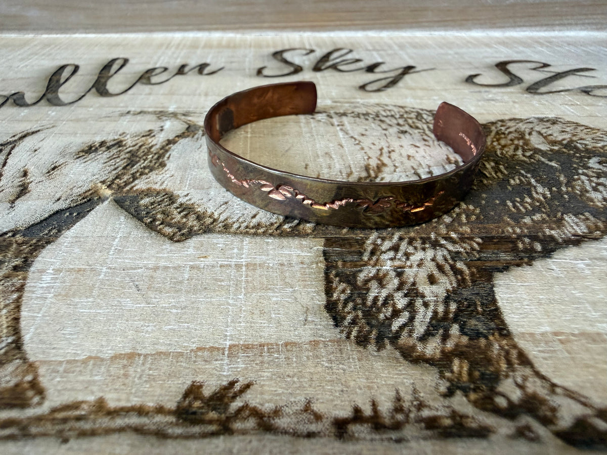 Oxidized Copper Cuff Bracelet, Hammered Antiqued Copper, Leaf Vine Design, Rustic Southwestern Cuff, Unisex Gift