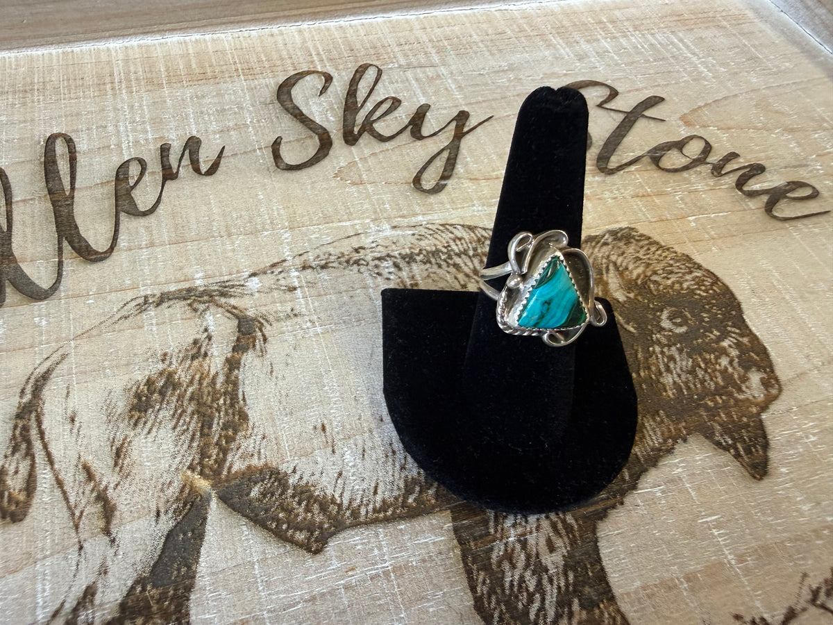 Sterling Silver Chrysocolla Ring Size 7.5, Blue Green Triangle Stone, Scroll Accents, Split Shank Southwestern Ring
