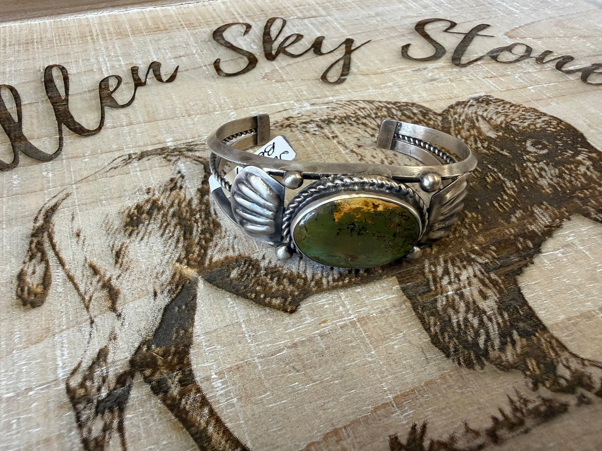 Junior Becay Sterling Silver Green Turquoise Cuff Bracelet, Navajo Style, Feather Side Panels, Rope Twist Bezel, Western Gift