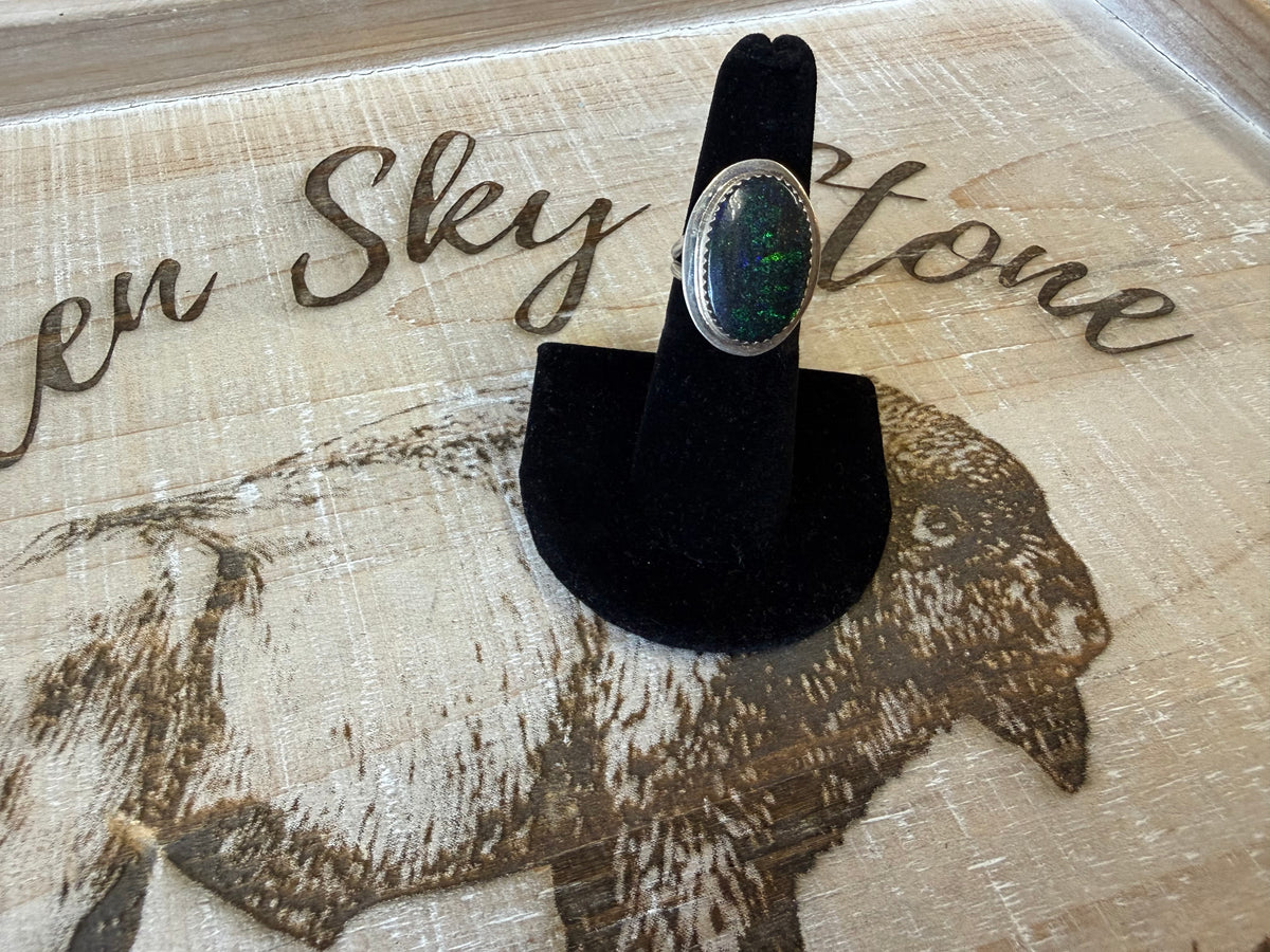 Sterling Silver Black Opal Style Ring Size 6, Oval Dark Stone with Green Blue Flash, Serrated Bezel, Split Shank Southwestern Ring