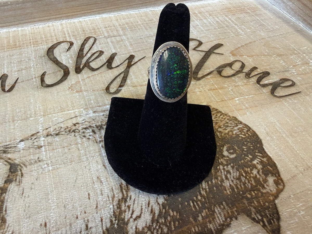 Sterling Silver Black Opal Style Ring Size 6, Oval Dark Stone with Green Blue Flash, Serrated Bezel, Split Shank Southwestern Ring